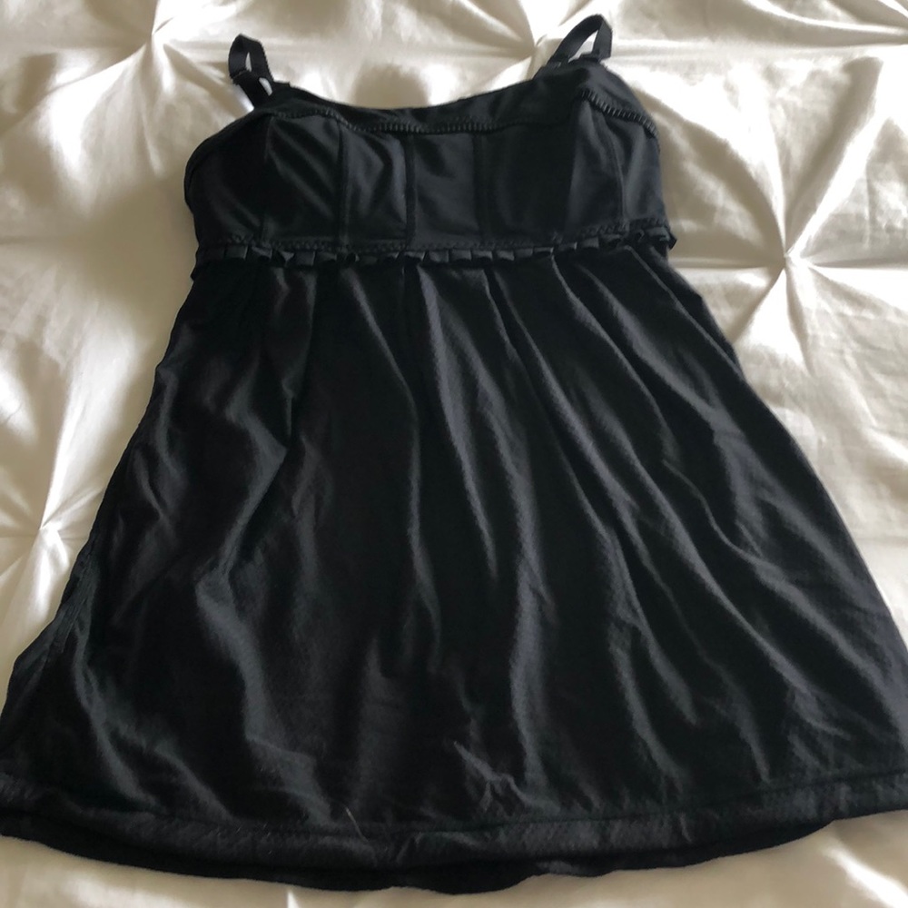 Lululemon top